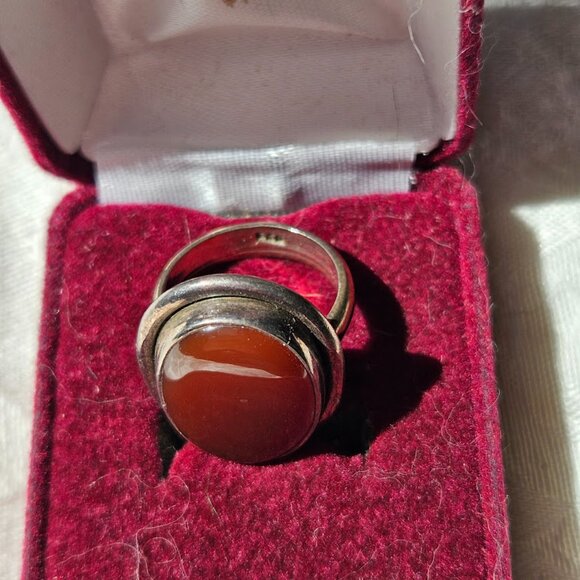w Uni-sex Vintage Sterling Silver Carnelian gemstone stone ring size 8 - Picture 2 of 4